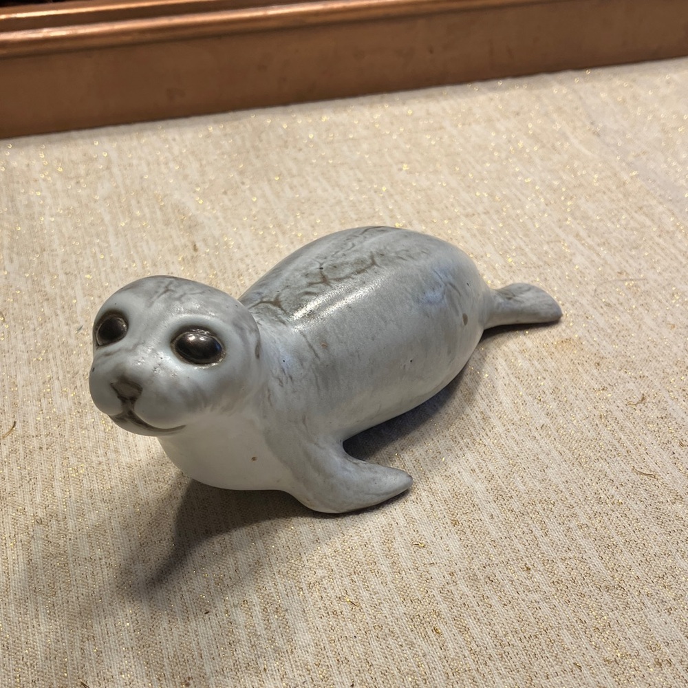 Andersen Pottery HarborSeal pup